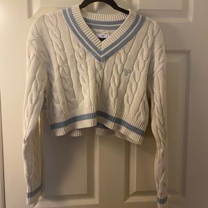 ARITZIA CLAY CROPPED SWEATER